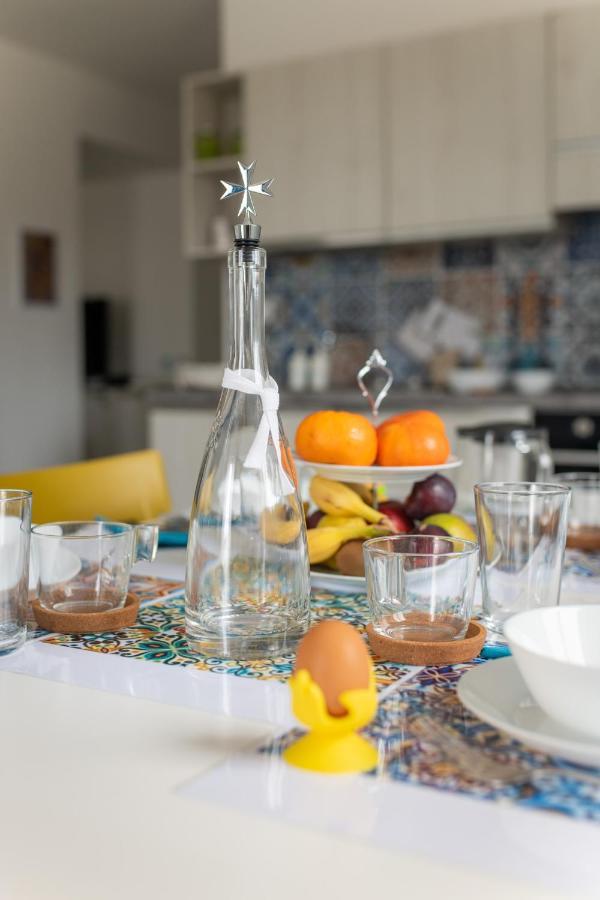 Sliema, Villa Savoia Luxury Apartment For 5 Guests Gzira Luaran gambar