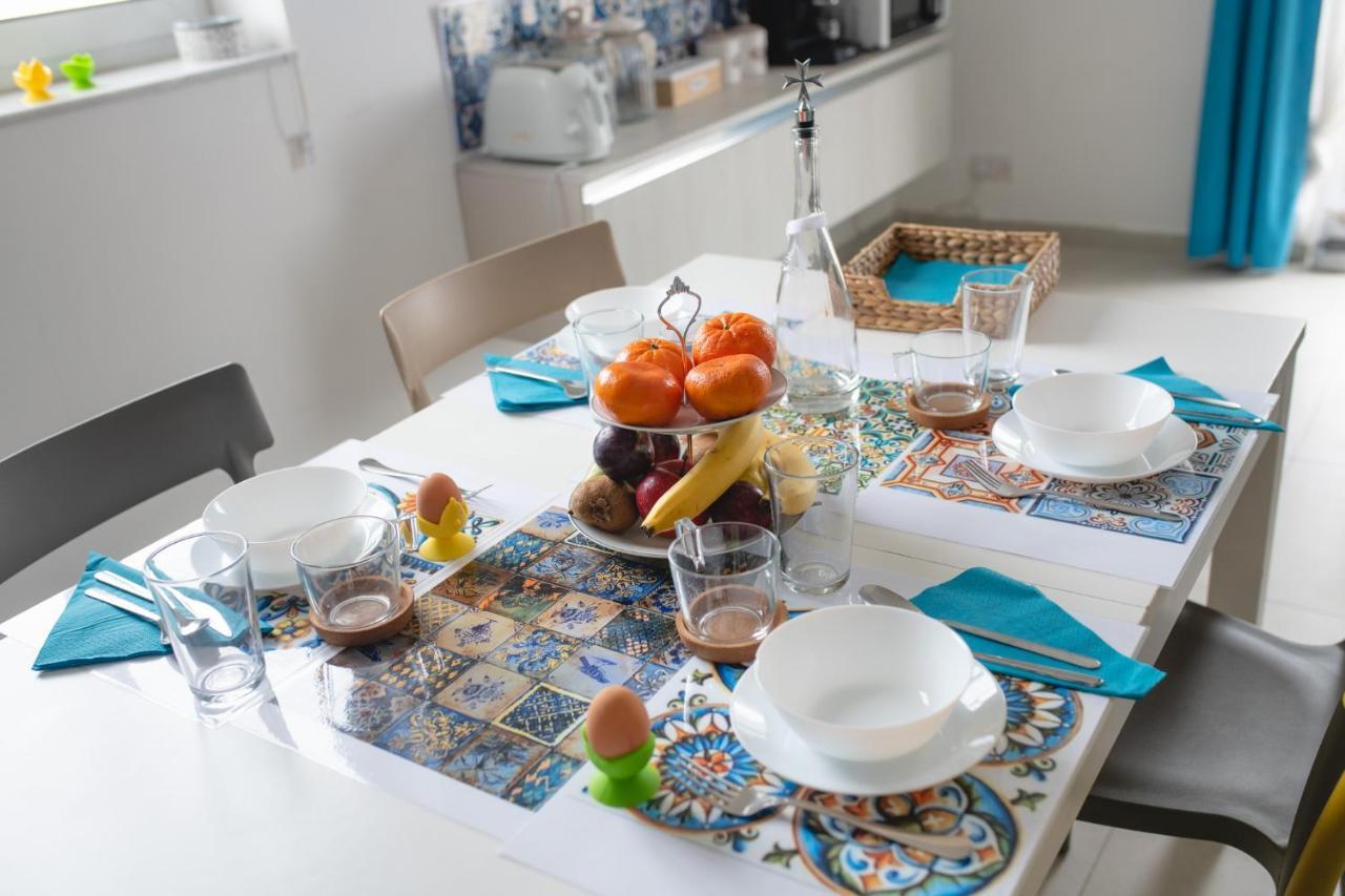 Sliema, Villa Savoia Luxury Apartment For 5 Guests Gzira Luaran gambar