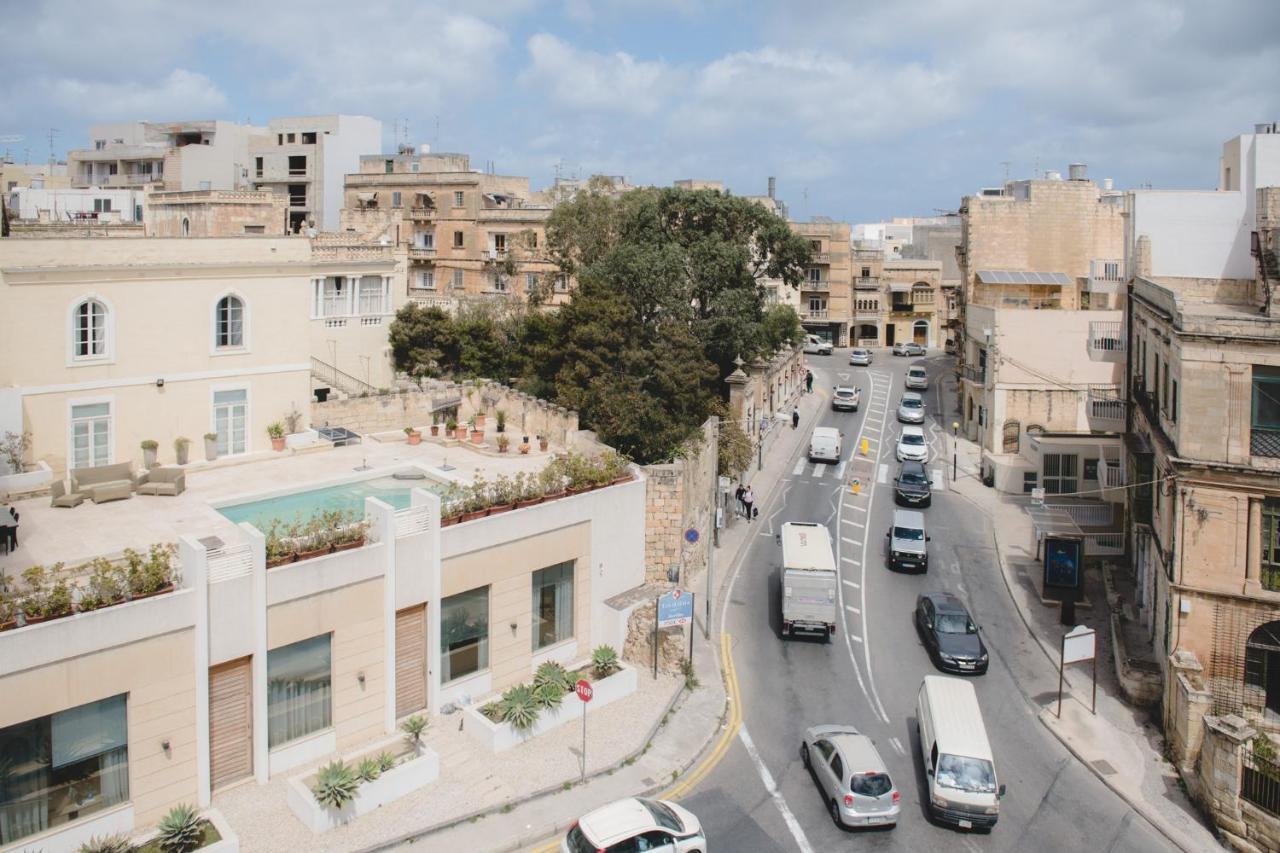 Sliema, Villa Savoia Luxury Apartment For 5 Guests Gzira Luaran gambar